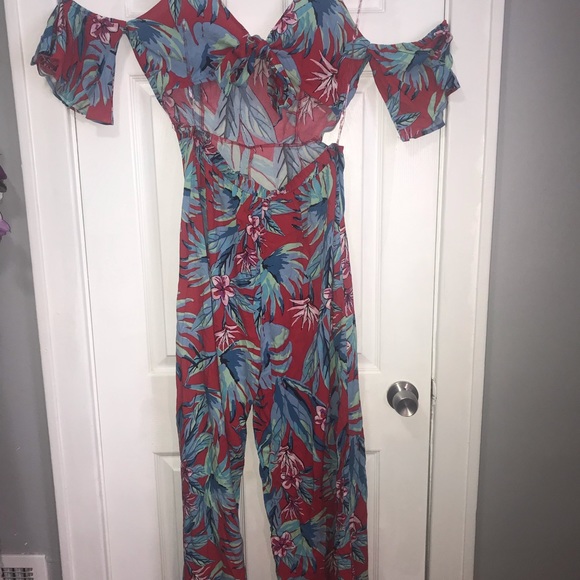 Floral jumpsuit - Picture 2 of 4